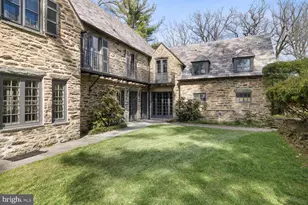 99 E Bells Mill Rd, Philadelphia, PA 19118 - Photo 7