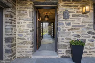 99 E Bells Mill Rd, Philadelphia, PA 19118 - Photo 5