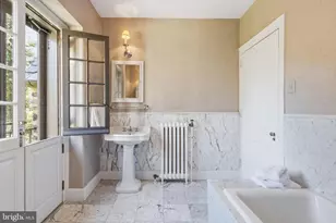 99 E Bells Mill Rd, Philadelphia, PA 19118 - Photo 37