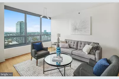 2101 Market Street #2405, Philadelphia, PA 19103 - Photo 13