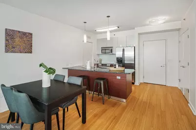 2101 Market Street #2405, Philadelphia, PA 19103 - Photo 13