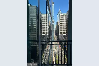 2101 Market Street #2405, Philadelphia, PA 19103 - Photo 5