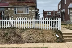 8102 Revere St, Philadelphia, PA 19152 - Photo 1