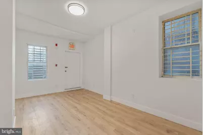 1326 Point Breeze Avenue, Philadelphia, PA 19146 - Photo 13