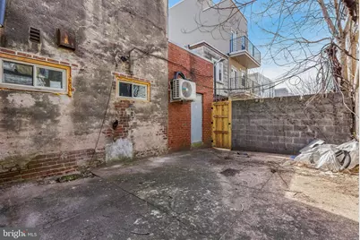 1326 Point Breeze Avenue, Philadelphia, PA 19146 - Photo 15