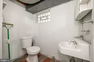 3013 Vista St, Philadelphia, PA 19152 - Photo 27