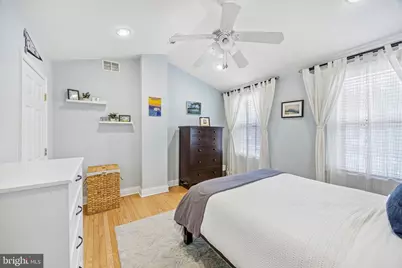 628 S 26th Street, Philadelphia, PA 19146 - Photo 11