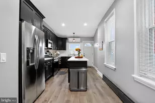 5005 Hawthorne St, Philadelphia, PA 19124 - Photo 13