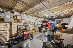 166 Grape St, Philadelphia, PA 19127 - Photo 9