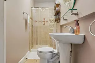 166 Grape St, Philadelphia, PA 19127 - Photo 7