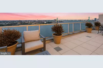 901 N Penn Street #R2301, Philadelphia, PA 19123 - Photo 3