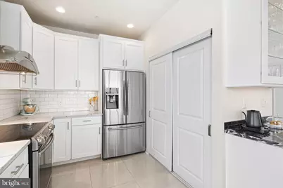 901 N Penn Street #R2301, Philadelphia, PA 19123 - Photo 19