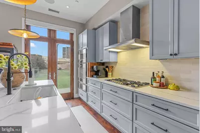 308 N 2nd Street, Philadelphia, PA 19106 - Photo 29