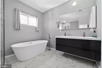 1508 S Lecount Street, Philadelphia, PA 19146 - Photo 5