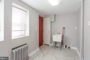 2012 Newcomb St, Philadelphia, PA 19140 - Photo 9