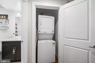 1640 N 5th Ct, Philadelphia, PA 19122 - Photo 15