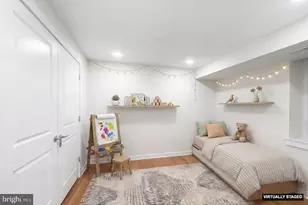 1640 N 5th Ct, Philadelphia, PA 19122 - Photo 11