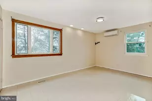 11247 Jeanes Pl, Philadelphia, PA 19116 - Photo 19