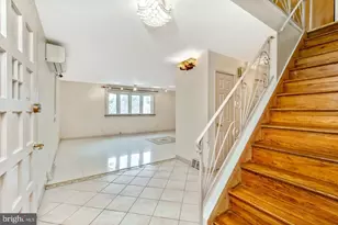 11247 Jeanes Pl, Philadelphia, PA 19116 - Photo 7