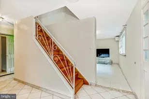 11247 Jeanes Pl, Philadelphia, PA 19116 - Photo 9