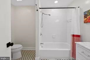 2937 Pennsylvania Ave, Philadelphia, PA 19130 - Photo 23