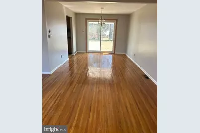 817 Rennard Circle, Philadelphia, PA 19116 - Photo 5