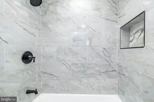 1371 Westbury Dr, Philadelphia, PA 19151 - Photo 17