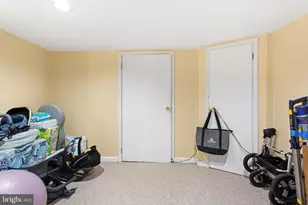 472 Markle St, Philadelphia, PA 19128 - Photo 15