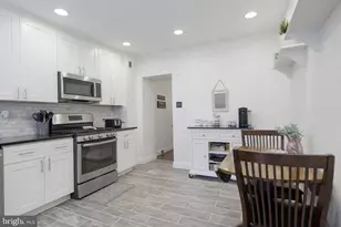 204 Dawson St, Philadelphia, PA 19128 - Photo 13