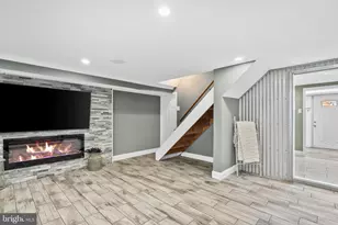 12449 Sweet Briar Rd, Philadelphia, PA 19154 - Photo 25