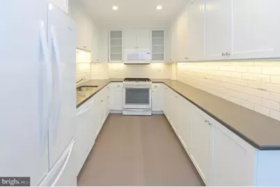 1520 Spruce Street #308, Philadelphia, PA 19102 - Photo 15