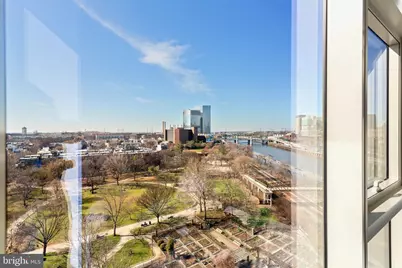 210 S 25th Street #905, Philadelphia, PA 19103 - Photo 17