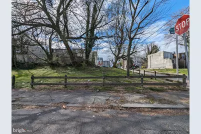 333 E Elwood Street, Philadelphia, PA 19144 - Photo 1