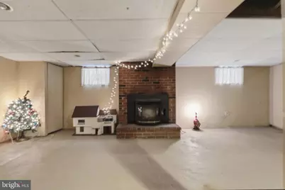 4345 Aubrey Avenue, Philadelphia, PA 19114 - Photo 45