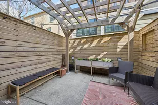 531 Queen St, Philadelphia, PA 19147 - Photo 19