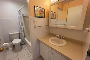 825 N 29th St, Philadelphia, PA 19130 - Photo 17