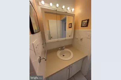 825 N 29th Street #5AA, Philadelphia, PA 19130 - Photo 29