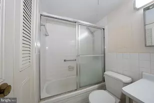 1919 Chestnut St, Philadelphia, PA 19103 - Photo 9