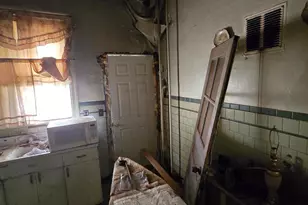 1258 N 57th St, Philadelphia, PA 19131 - Photo 21