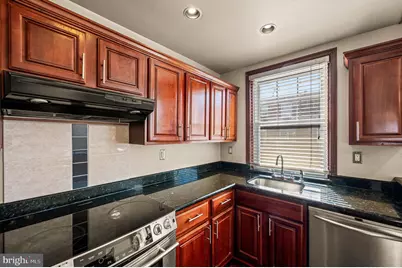 5421 Erdrick Street, Philadelphia, PA 19124 - Photo 9