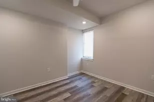 644 N 38th St, Philadelphia, PA 19104 - Photo 9