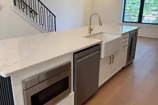 7519 Ridge Ave, Philadelphia, PA 19128 - Photo 3
