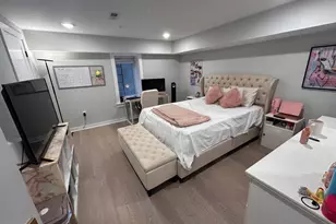 5830 Henry, Philadelphia, PA 19128 - Photo 9