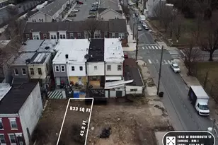 1042 W Monmouth St, Philadelphia, PA 19133 - Photo 1