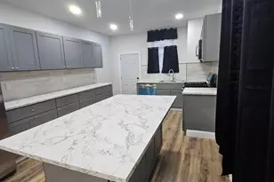 3270 N Marston St, Philadelphia, PA 19129 - Photo 3