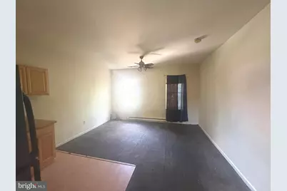 1802 W Montgomery Avenue, Philadelphia, PA 19121 - Photo 9