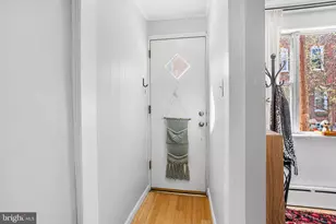 1911 S Iseminger St, Philadelphia, PA 19148 - Photo 5