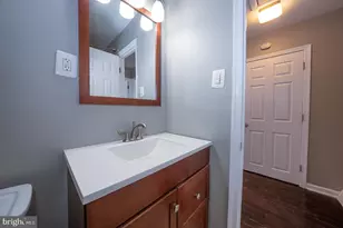 7608 Dicks Ave, Philadelphia, PA 19153 - Photo 17