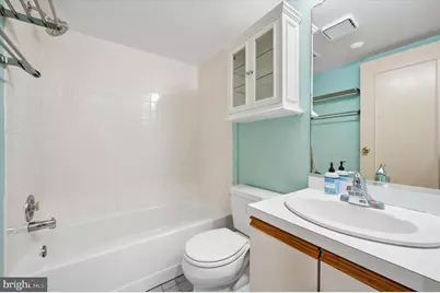 1723 Wallace Street #102, Philadelphia, PA 19130 - Photo 21