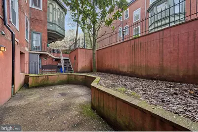 1723 Wallace Street #102, Philadelphia, PA 19130 - Photo 23